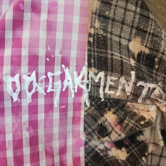 Custom distressed shirt - Picture 3 of 6